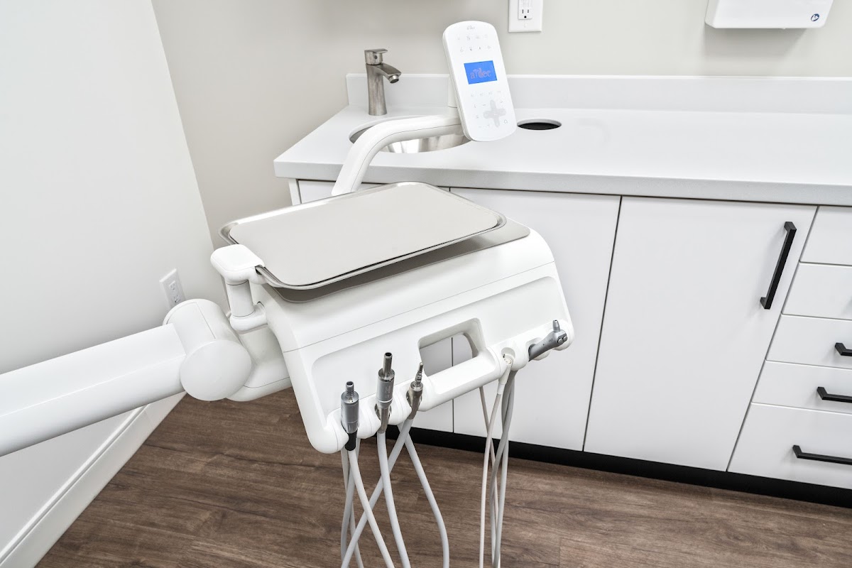Windfields Dentistry dental clinic in Oshawa - Photo 6