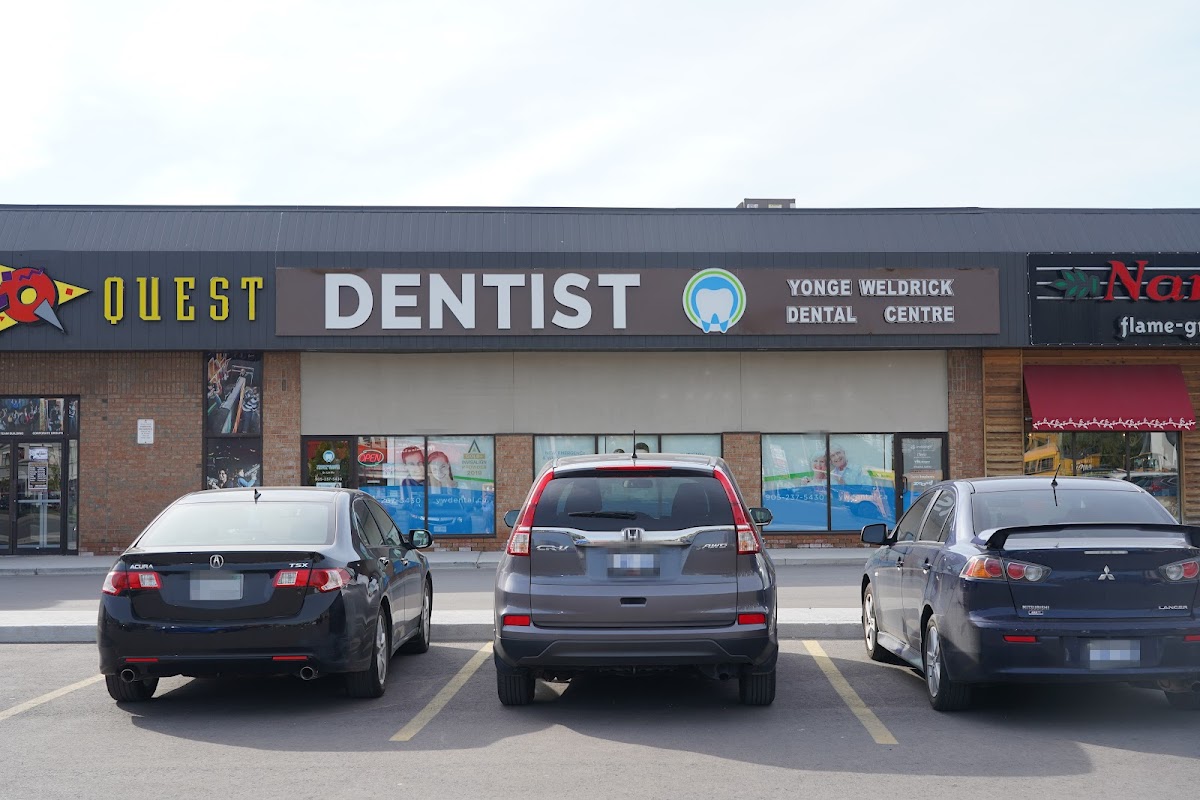 Yonge Weldrick Dental Centre dental clinic in Richmond Hill - Photo 2
