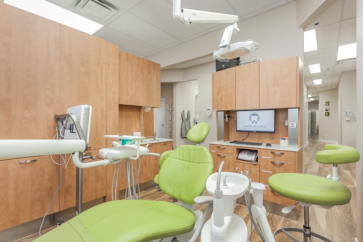 Yonge Weldrick Dental Centre dental clinic in Richmond Hill - Photo 3