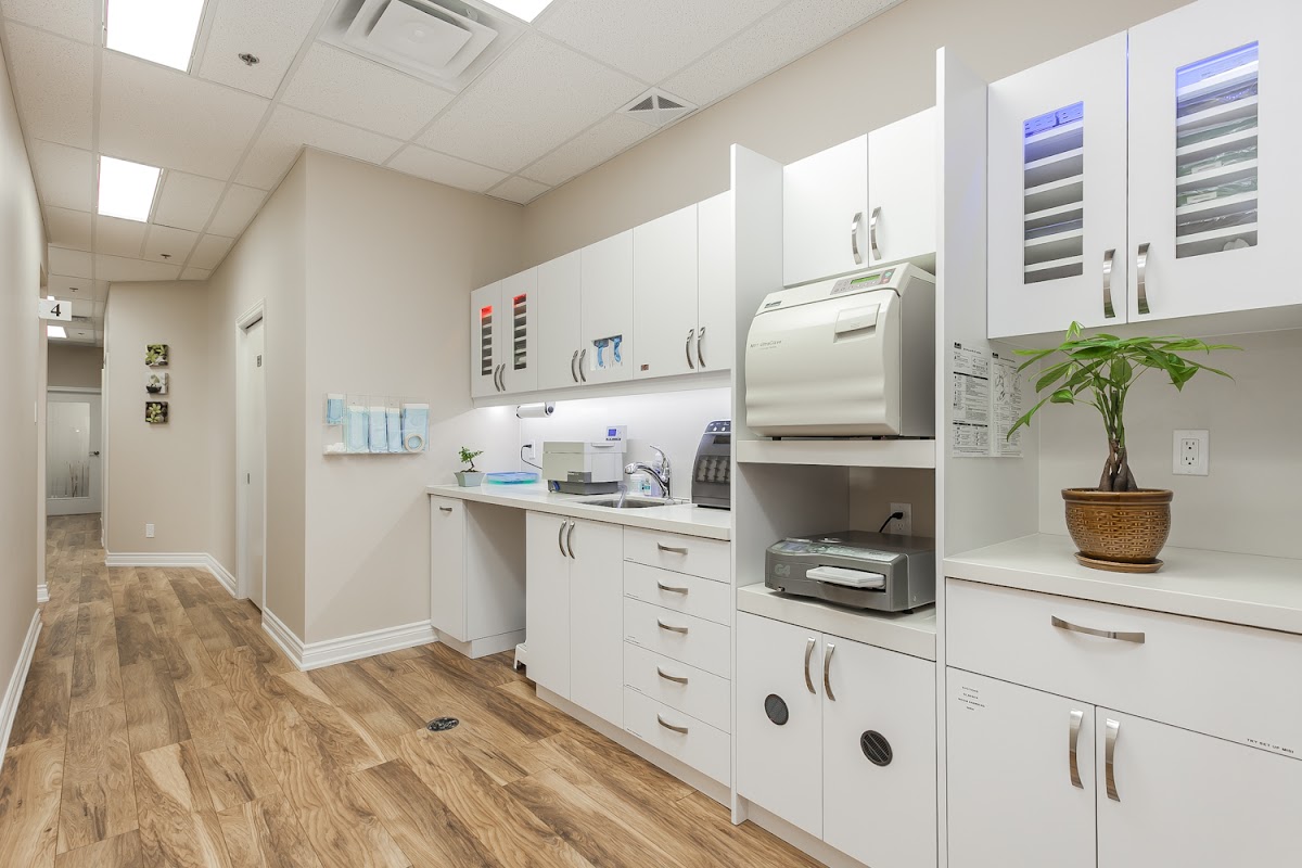 Yonge Weldrick Dental Centre dental clinic in Richmond Hill - Photo 6