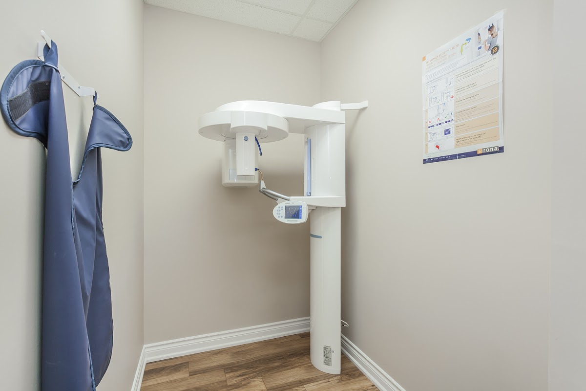 Yonge Weldrick Dental Centre dental clinic in Richmond Hill - Photo 9