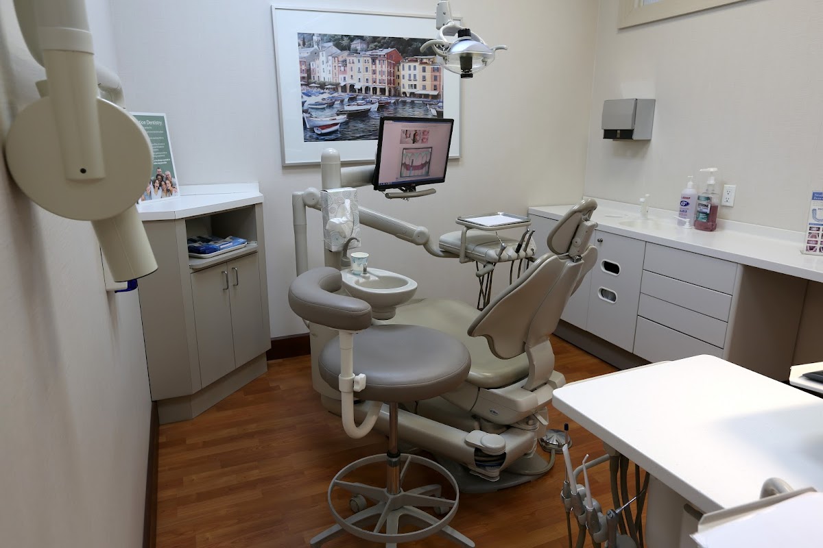 Richmond Hill Dentistry dental clinic in Richmond Hill - Photo 5
