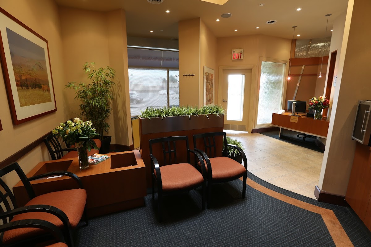 Richmond Hill Dentistry dental clinic in Richmond Hill - Photo 9