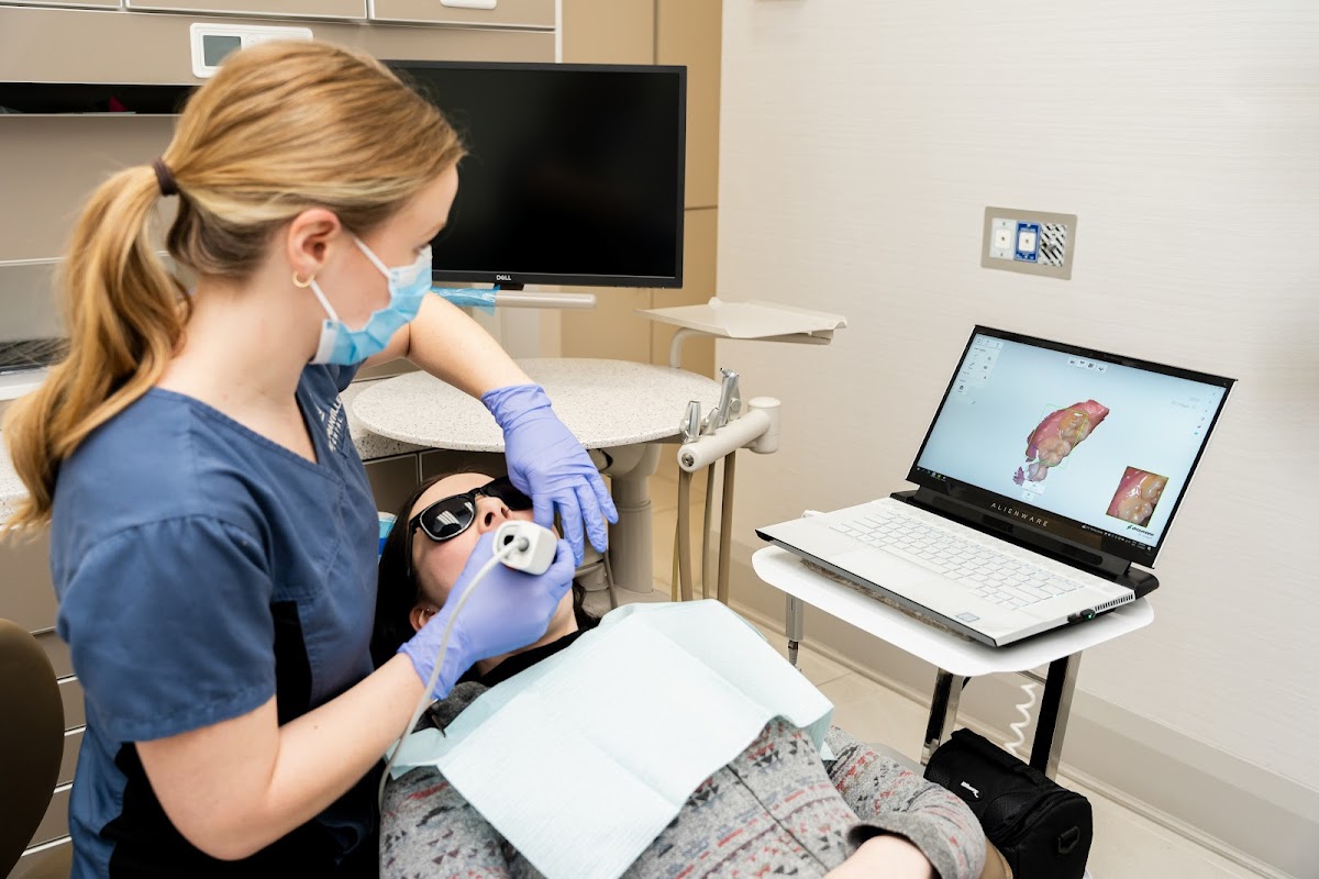 Bowmanville Dental dental clinic in Bowmanville - Photo 8