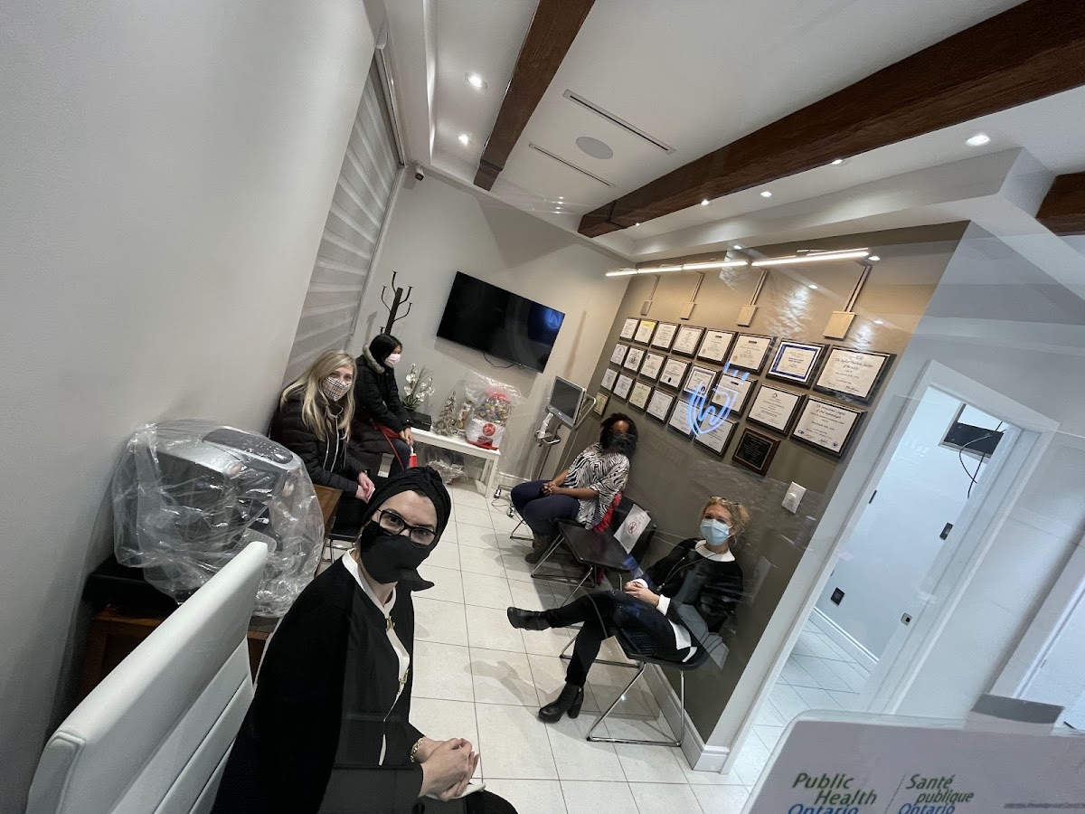 Royal Crest Dentistry dental clinic in Markham - Photo 7