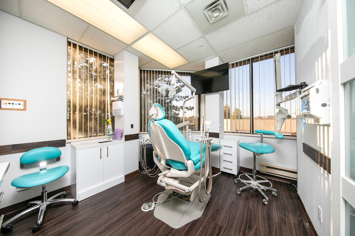 Finch East Dental Care - Scarborough dental clinic in Scarborough - Photo 3