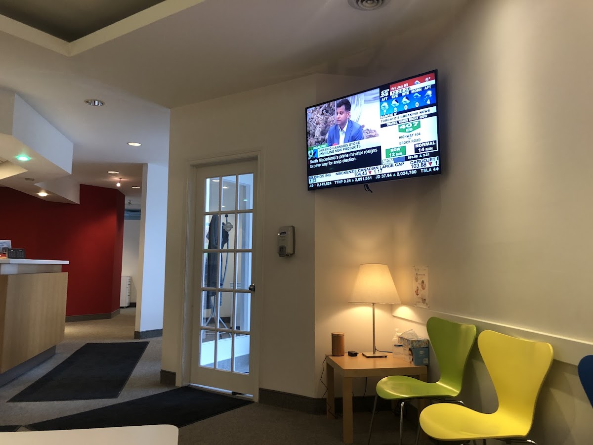 Jarecka Agnieszka Dr dental clinic in Hamilton - Photo 4