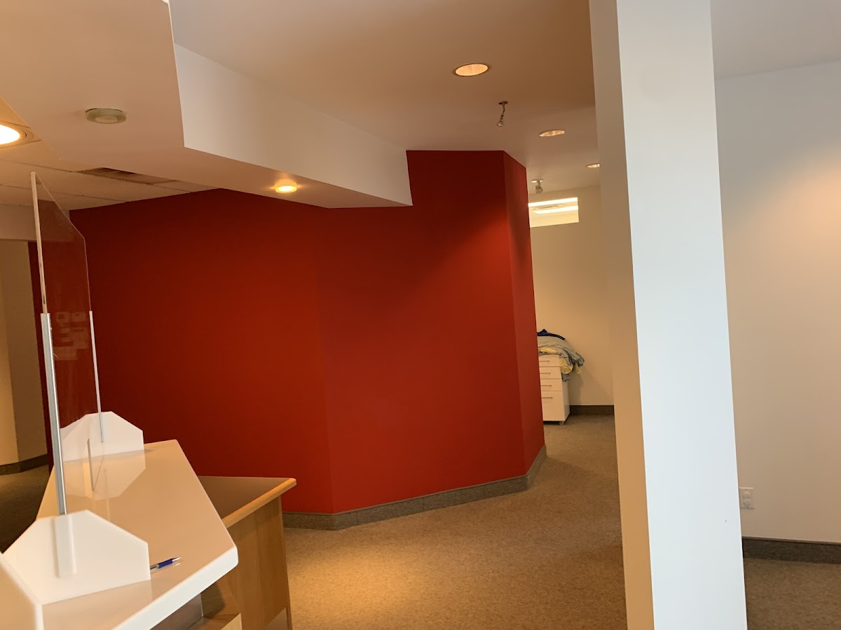 Jarecka Agnieszka Dr dental clinic in Hamilton - Photo 6