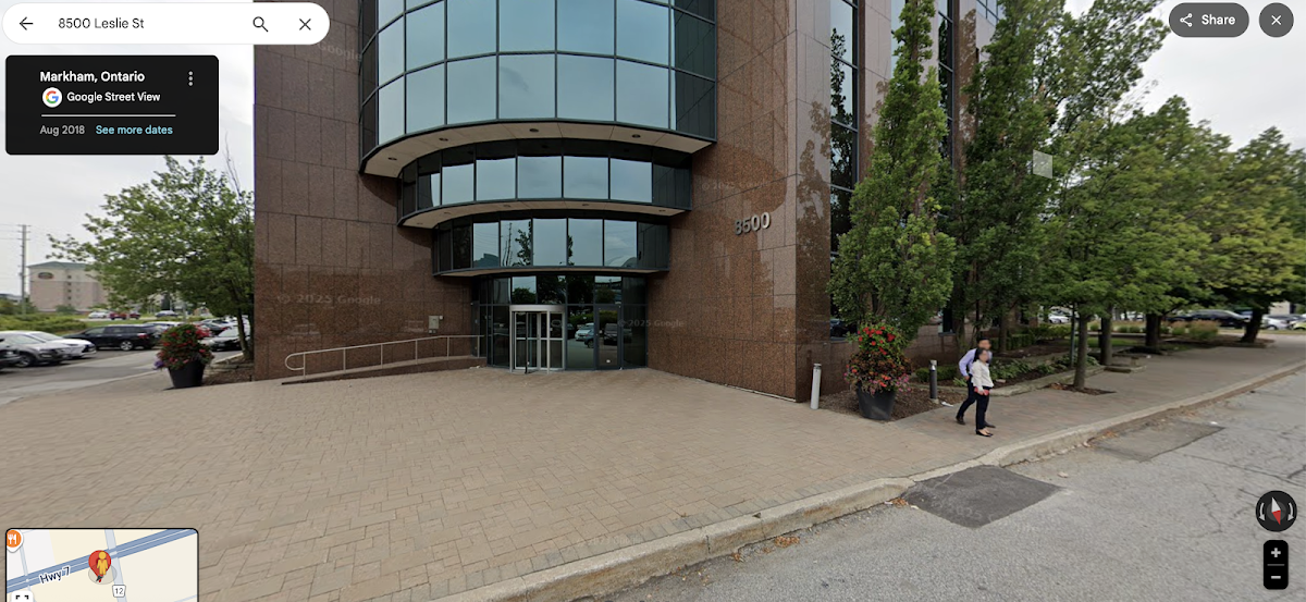 Smile Studio Dental Markham dental clinic in Markham - Photo 3