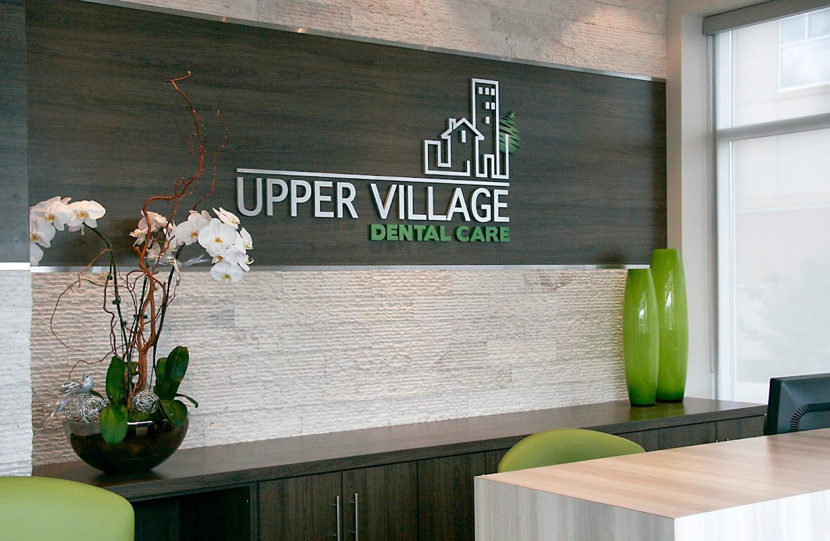 Upper Village Dental Care dental clinic in Markham - Photo 9