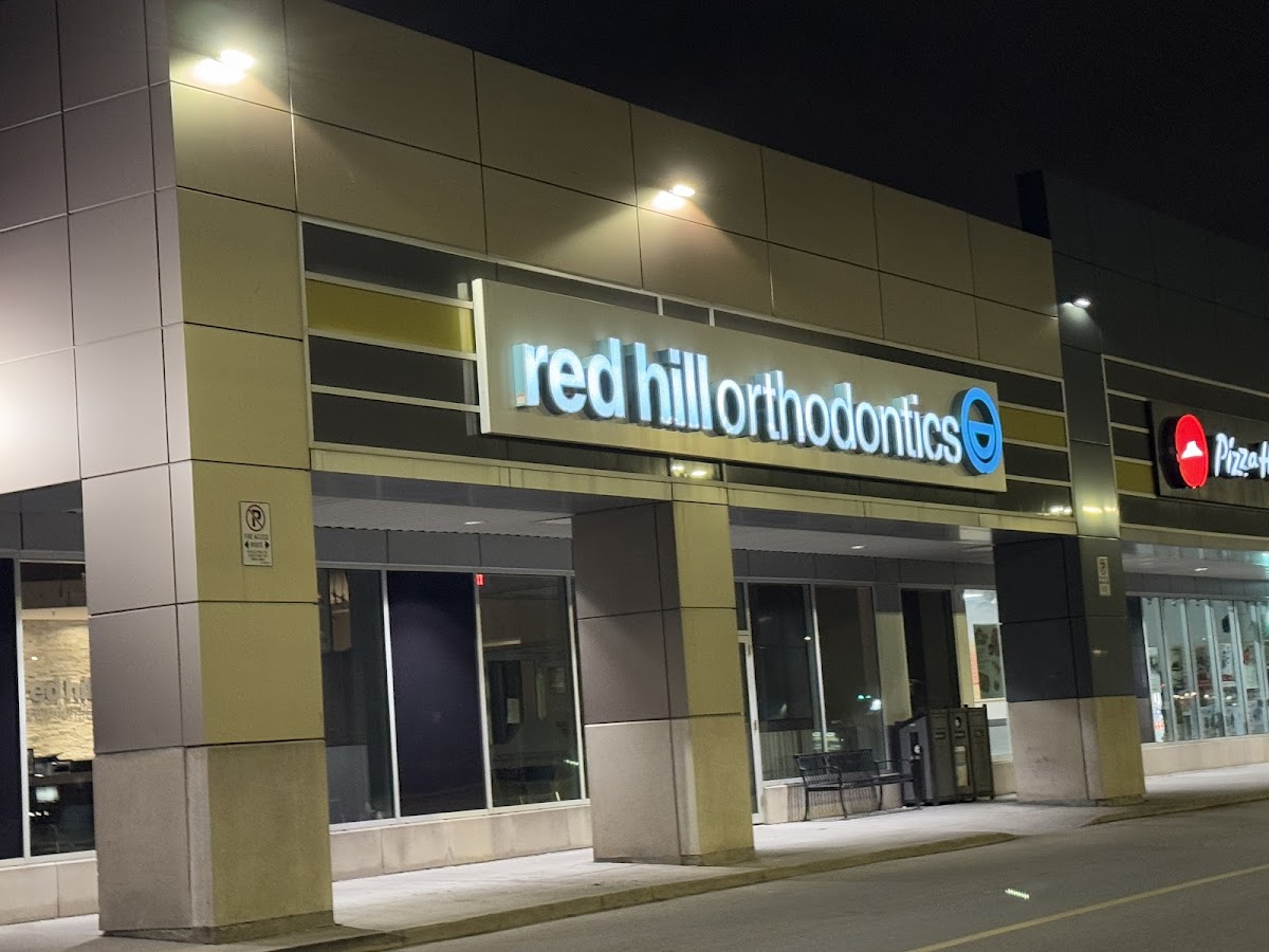 Red Hill Orthodontics - Queenston dental clinic in Hamilton - Photo 3