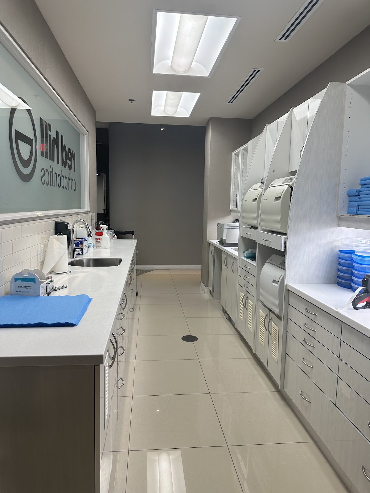 Red Hill Orthodontics - Queenston dental clinic in Hamilton - Photo 8