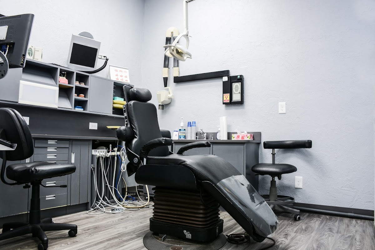 Woodside Square Dental dental clinic in Scarborough - Photo 2