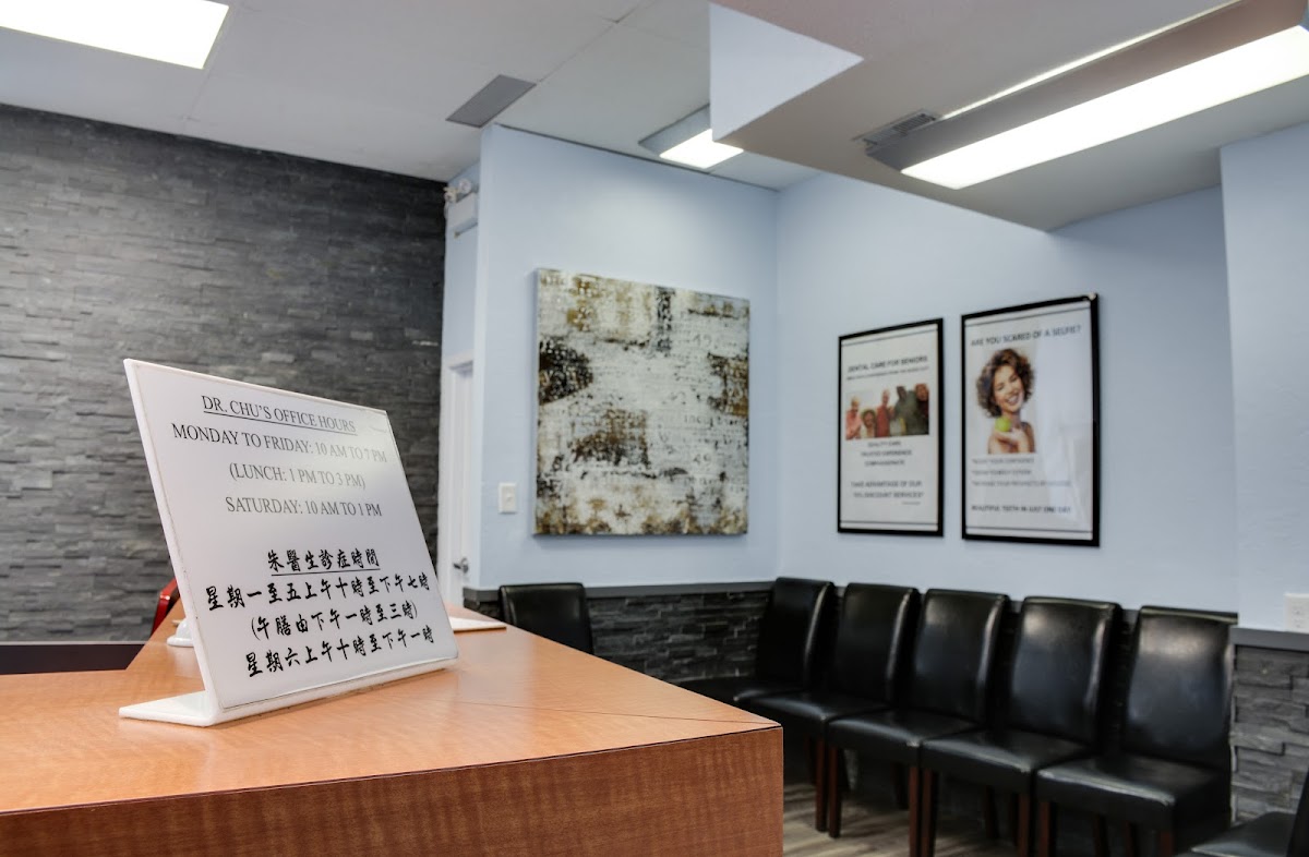Woodside Square Dental dental clinic in Scarborough - Photo 3