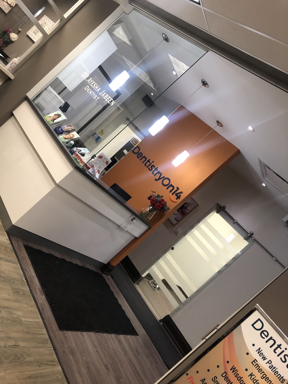 Dentistry On 14 dental clinic in Markham - Photo 9