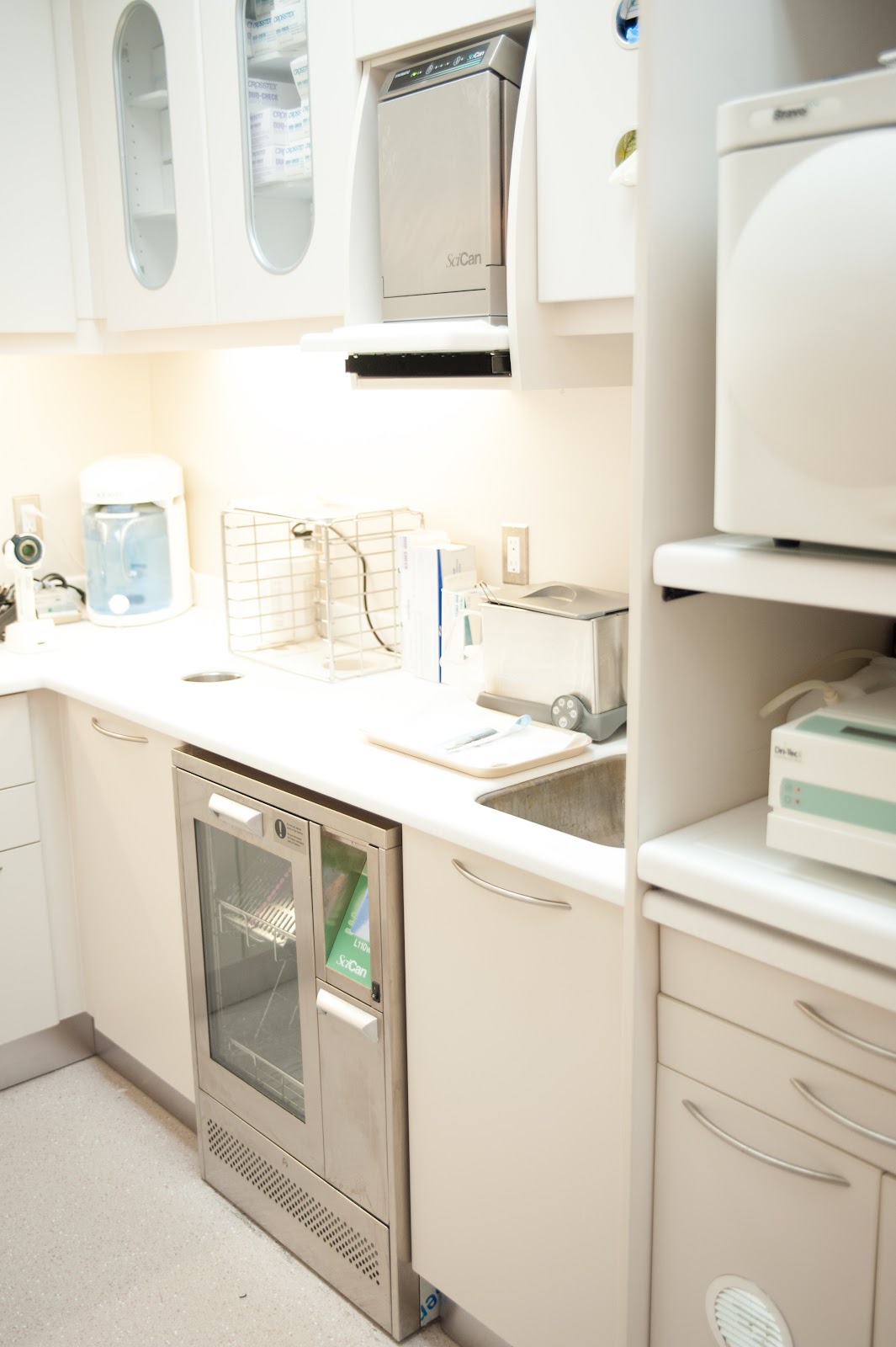 Markham Dental Solutions - Dr. Anet Biuss dental clinic in Markham - Photo 7