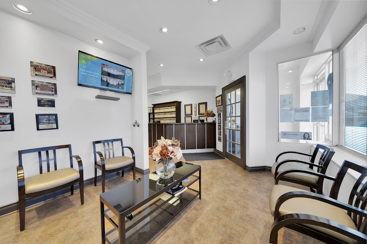 Bartlett & Main Family Dental Centre - Grimsby dental clinic in Grimsby - Photo 4