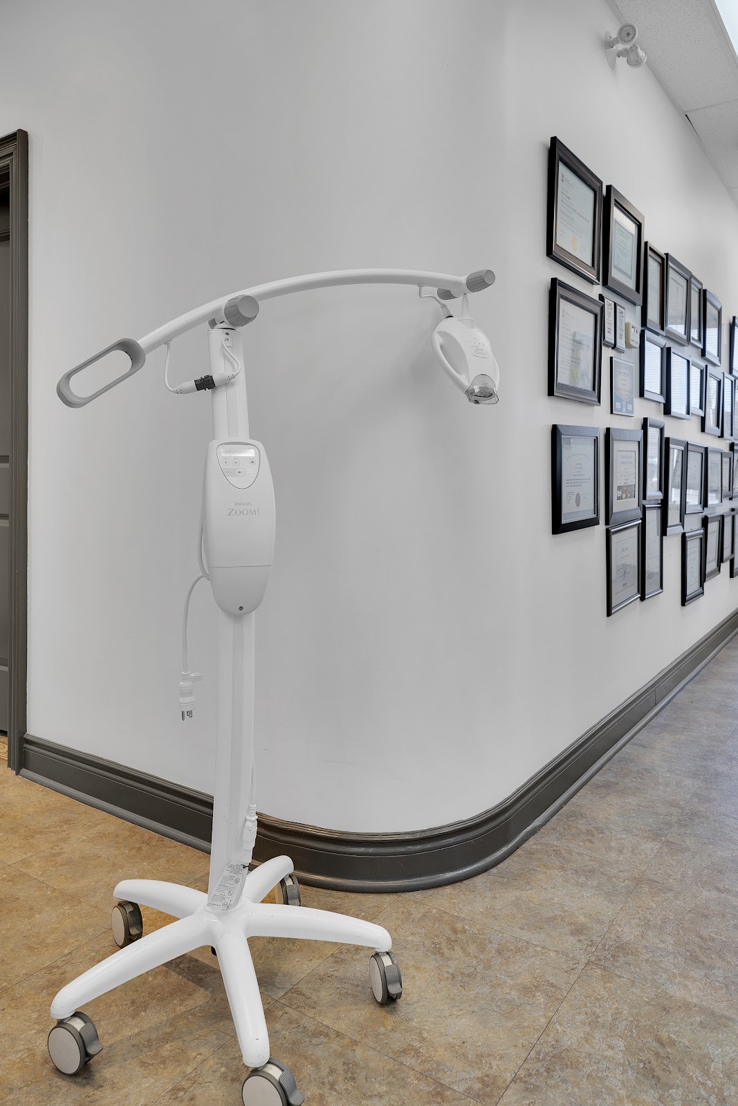 Bartlett & Main Family Dental Centre - Grimsby dental clinic in Grimsby - Photo 7