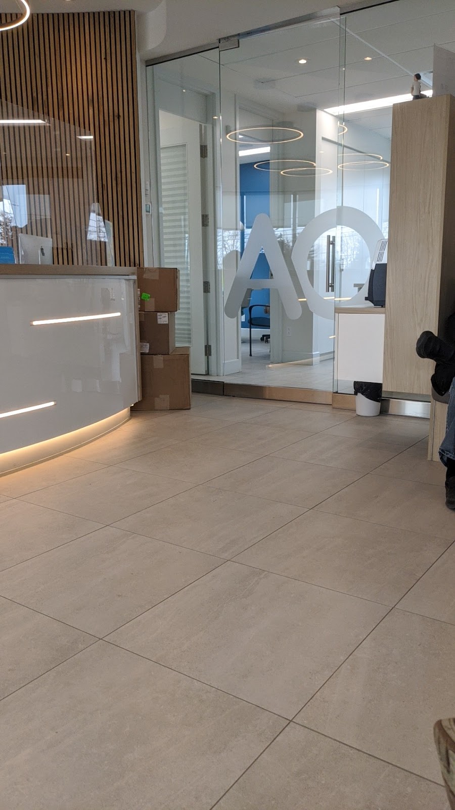 Atelier Ortho | Dr. Santini & Associés dental clinic in Dollard-des-Ormeaux - Photo 10