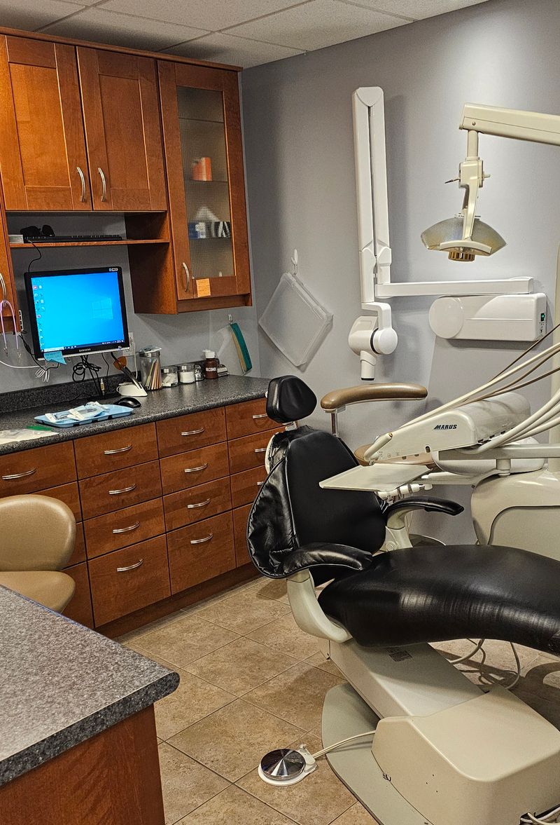 Dr Todd Watts Dental Centre dental clinic in St. Catharines - Photo 1