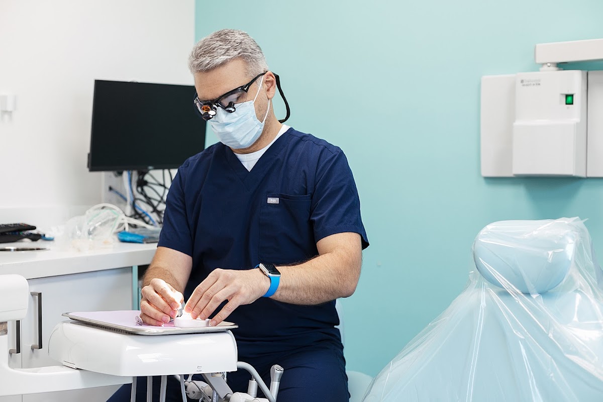 Rose City Dental Centre - Welland dental clinic in Welland - Photo 2