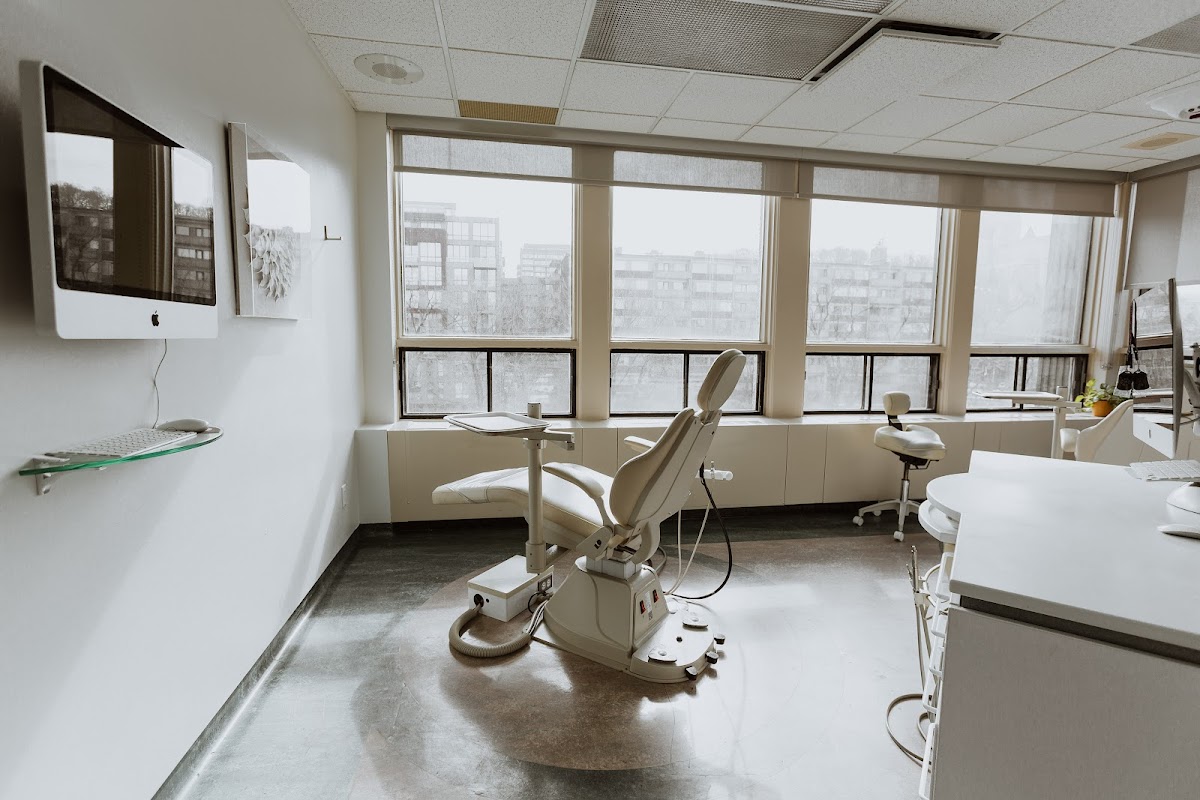 Orthodontie CDN dental clinic in Côte-des-Neiges - Notre-Dame-de-Grâce - Photo 1