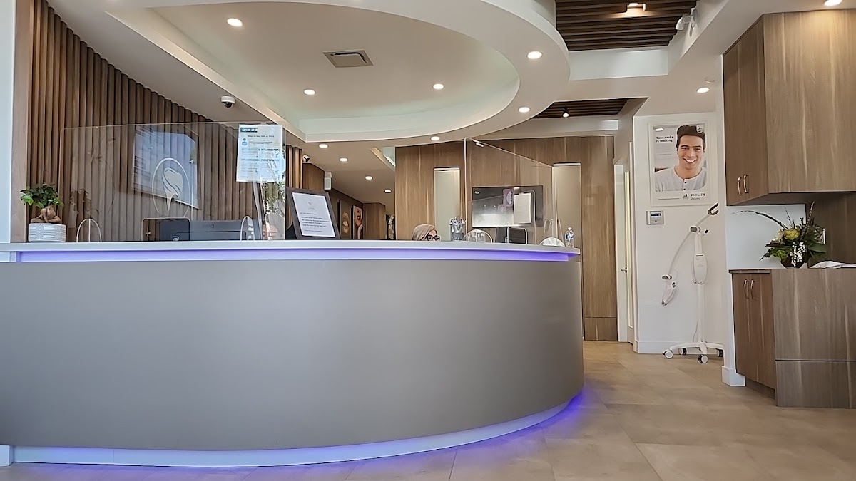 Centre Dental Office dental clinic in Richmond Hill - Photo 8