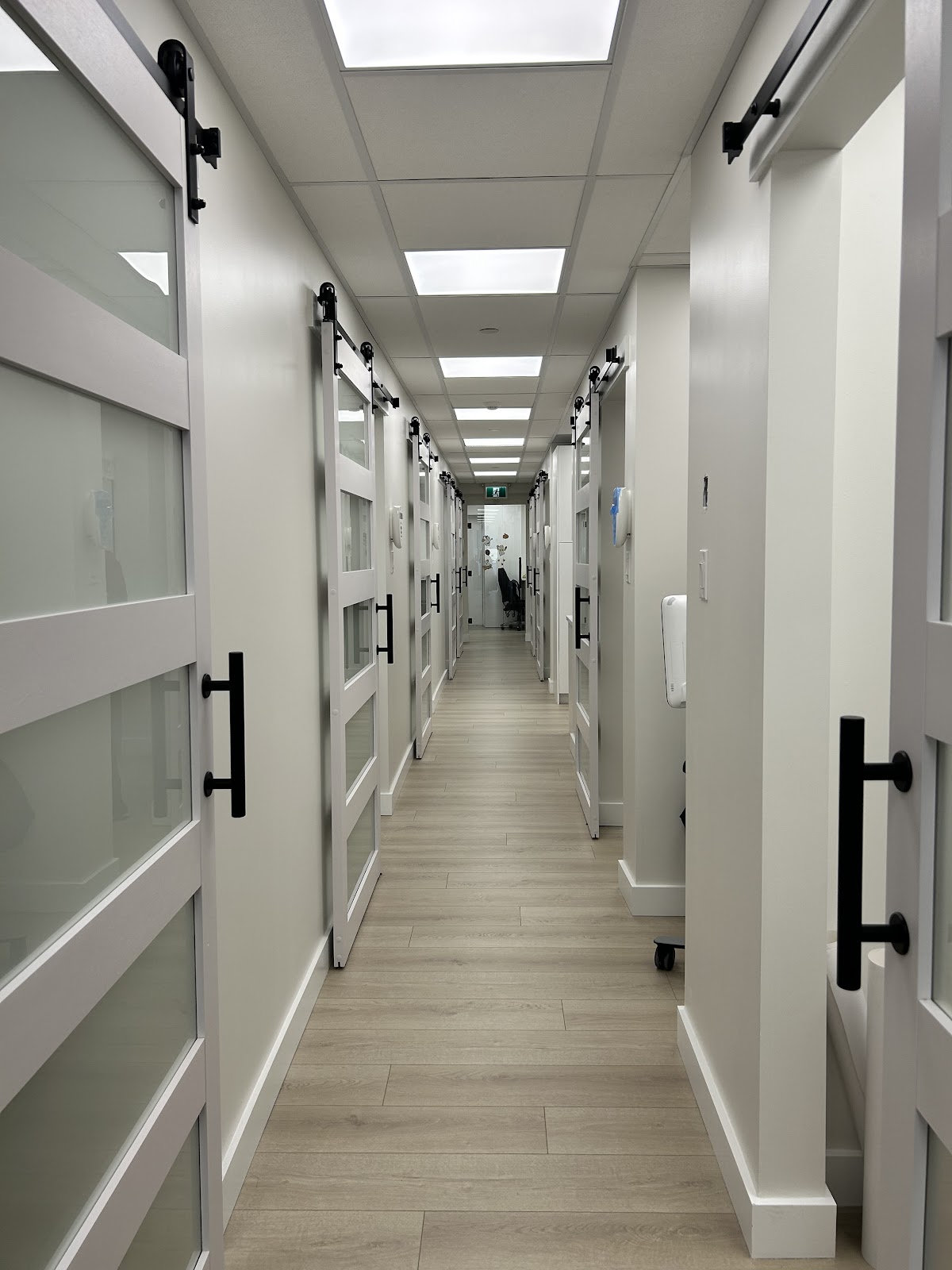 Amberlea Dental Centre dental clinic in Pickering - Photo 3
