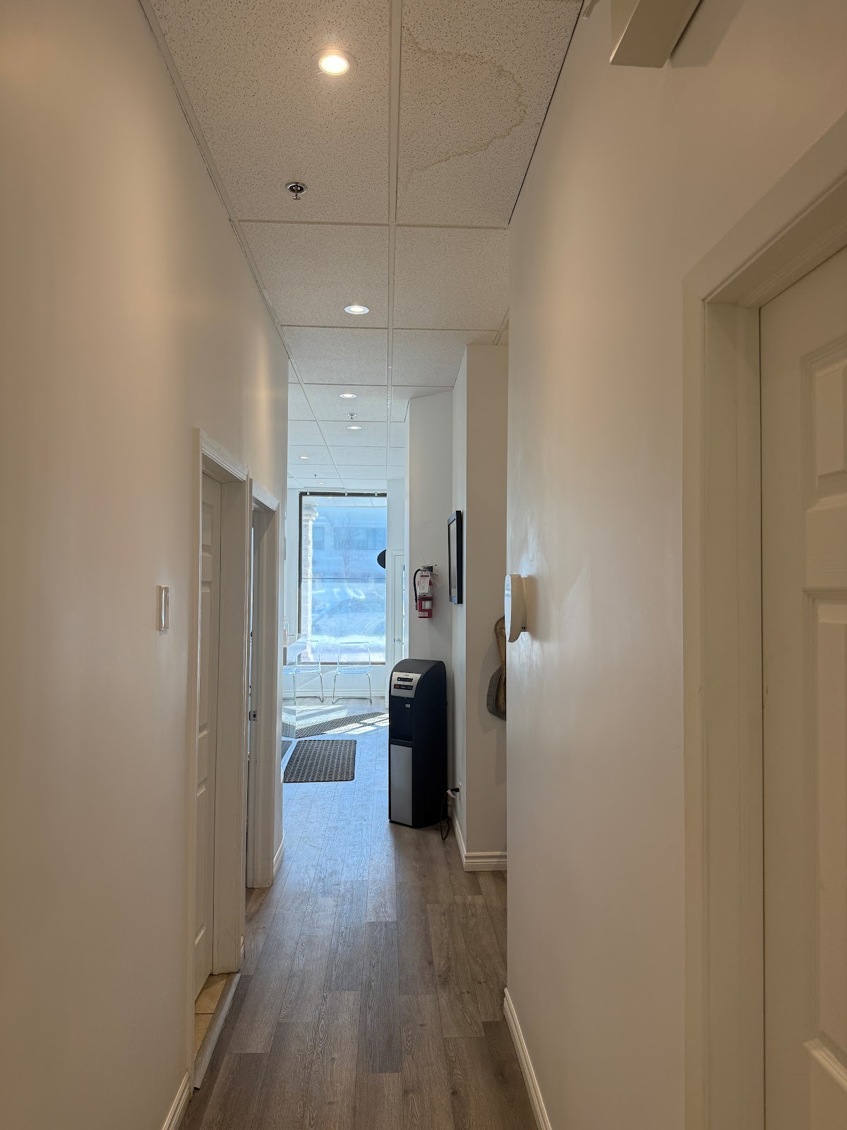 Steeple Hill Dental dental clinic in Pickering - Photo 8