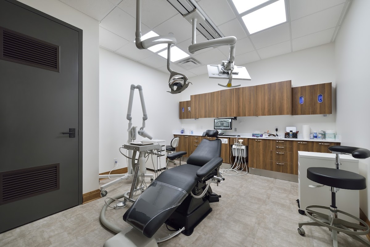 Barrie Smile Centre dental clinic in Barrie - Photo 2