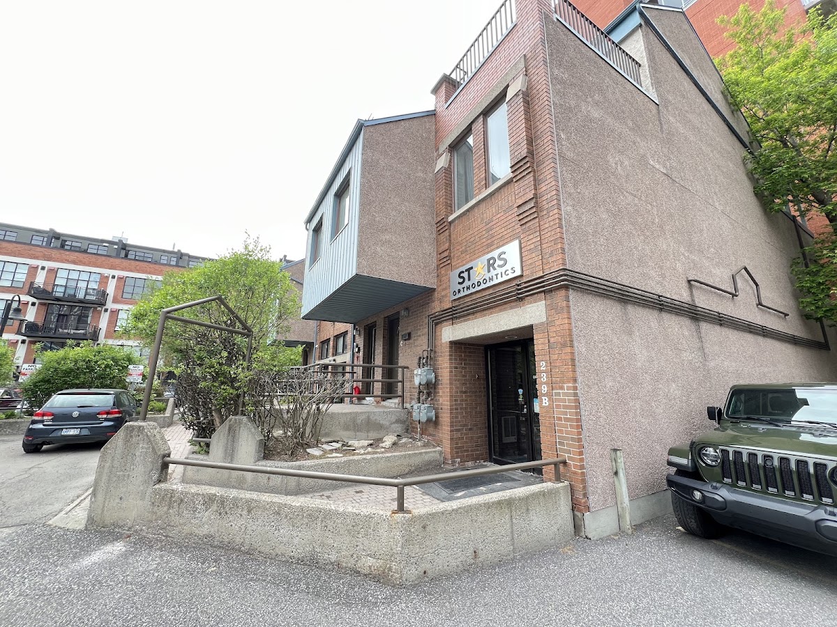 Stars Orthodontics dental clinic in Ottawa - Photo 4