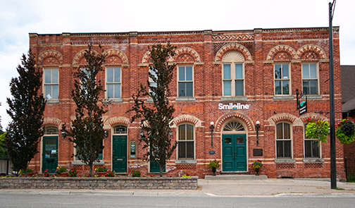 Smileline Orthodontics & Kids Dentistry dental clinic in Ajax - Photo 1