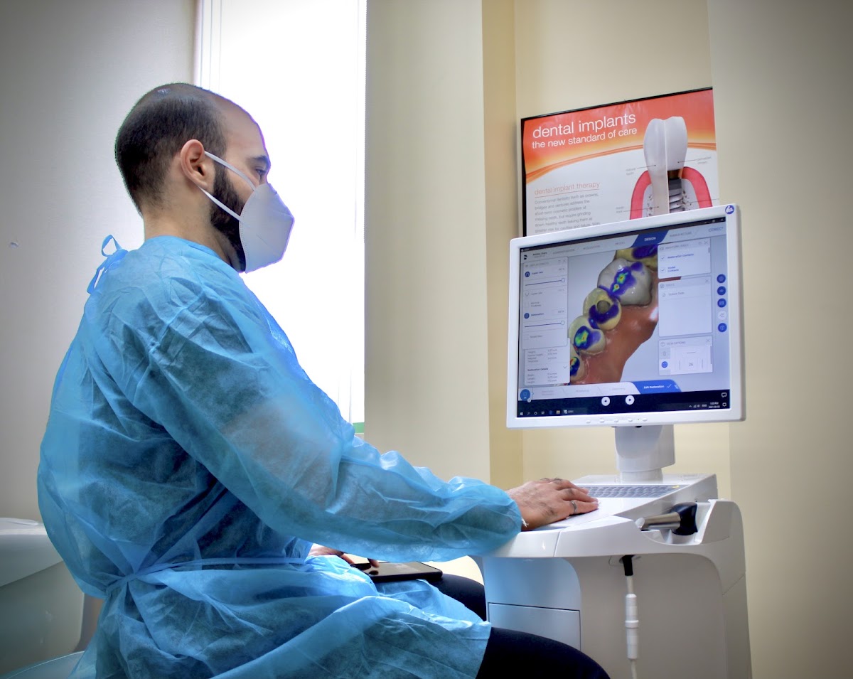 Safavi Dental Clinic dental clinic in Pickering - Photo 8