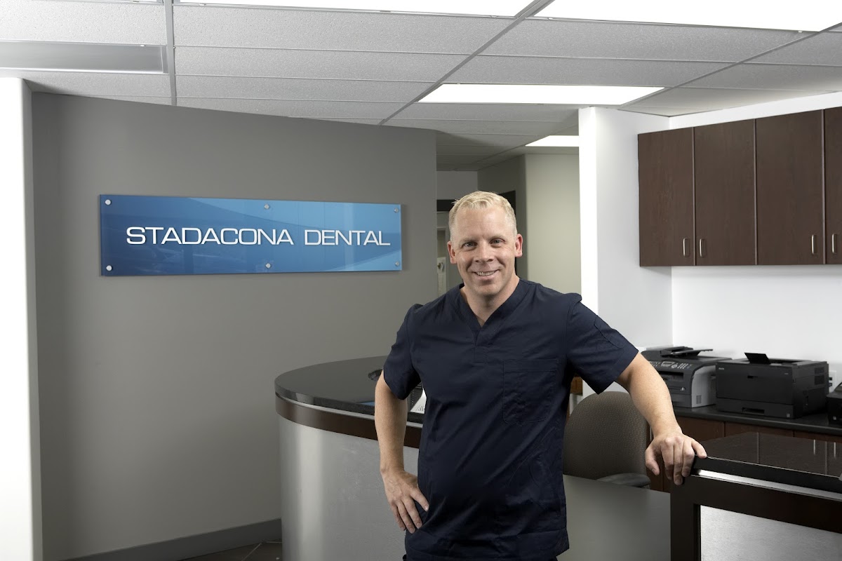 Neate Family Dental dental clinic in Victoria - Photo 2