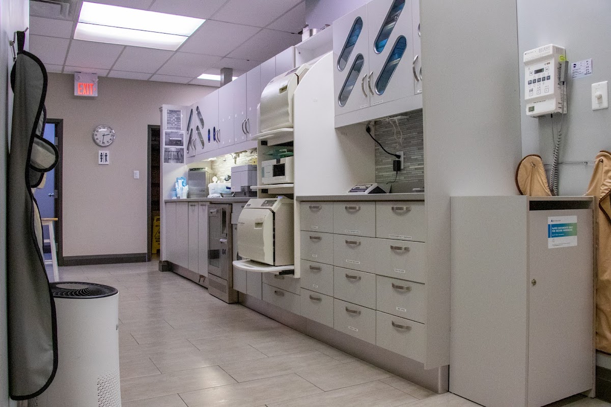 East Village Dental Centre dental clinic in Oshawa - Photo 4