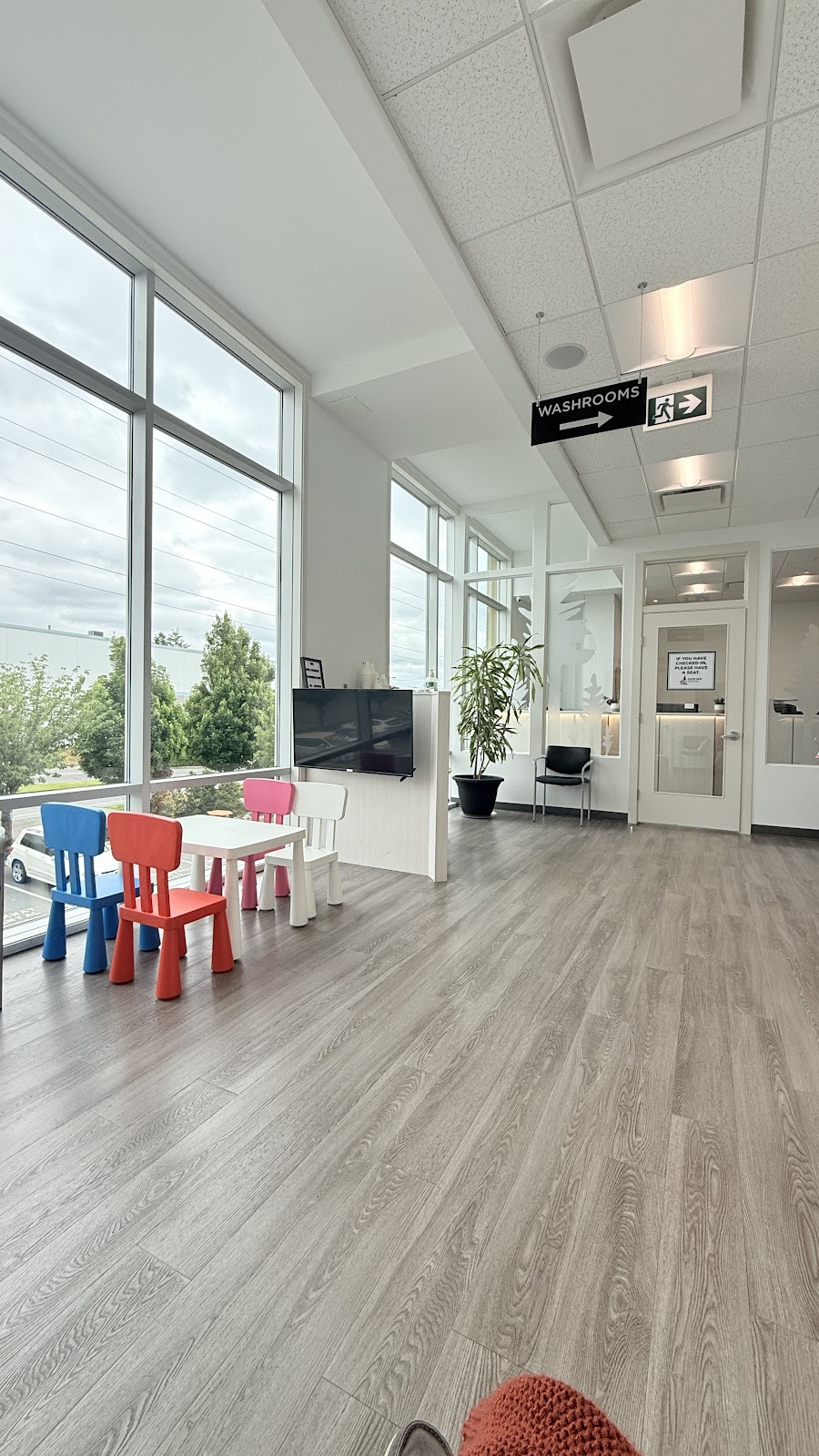 Parkway Dental dental clinic in Victoria - Photo 9