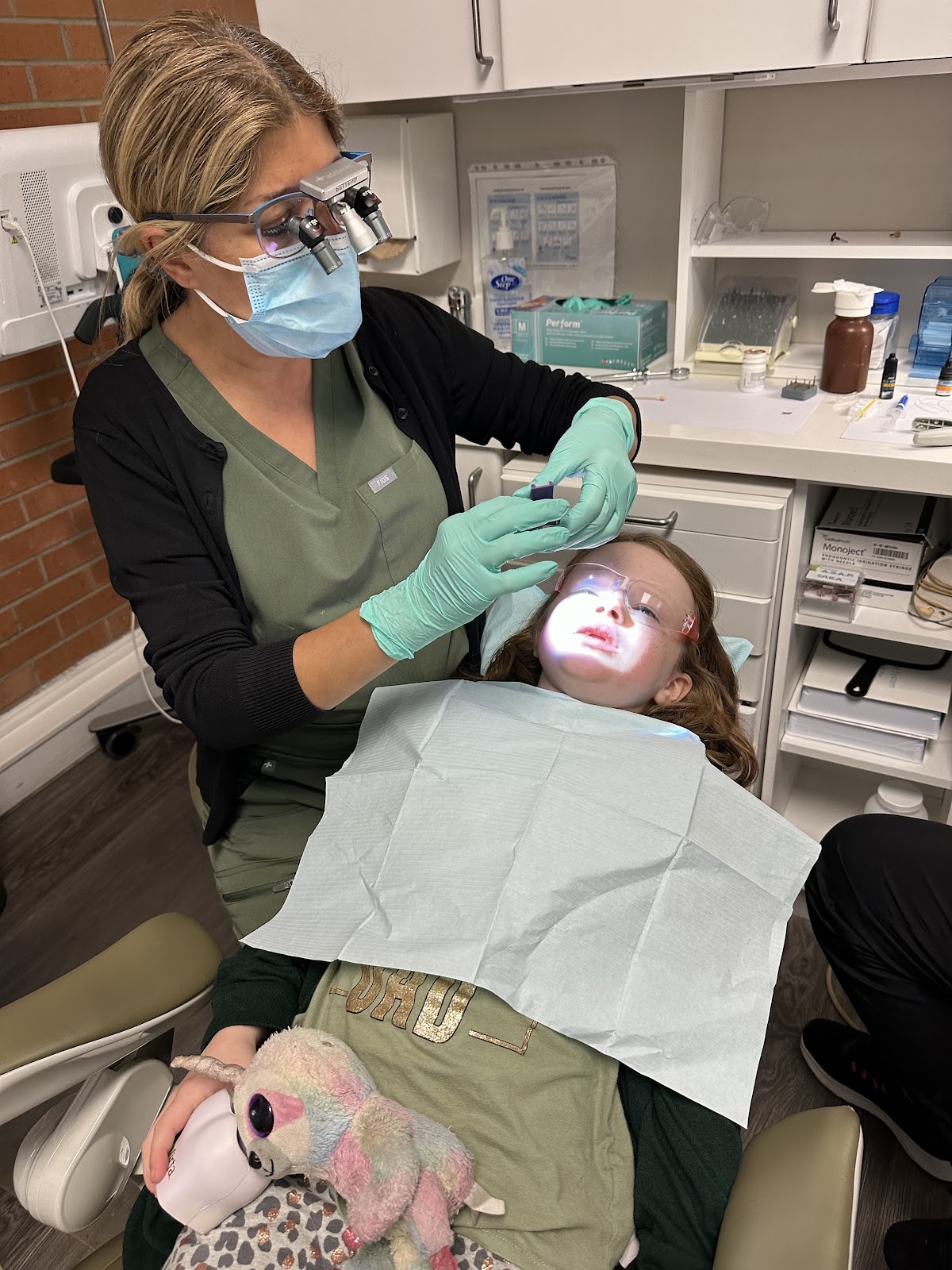 BrockStarr Dental Care dental clinic in Whitby - Photo 2