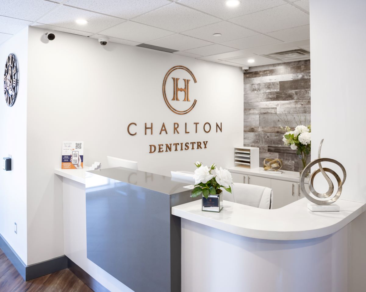 Charlton Dentistry dental clinic in Hamilton - Photo 1