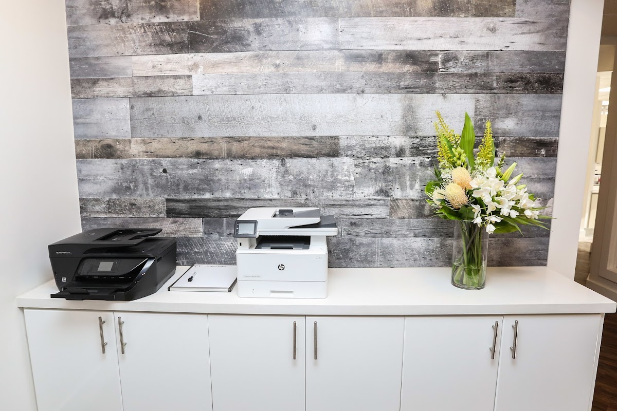 Charlton Dentistry dental clinic in Hamilton - Photo 10