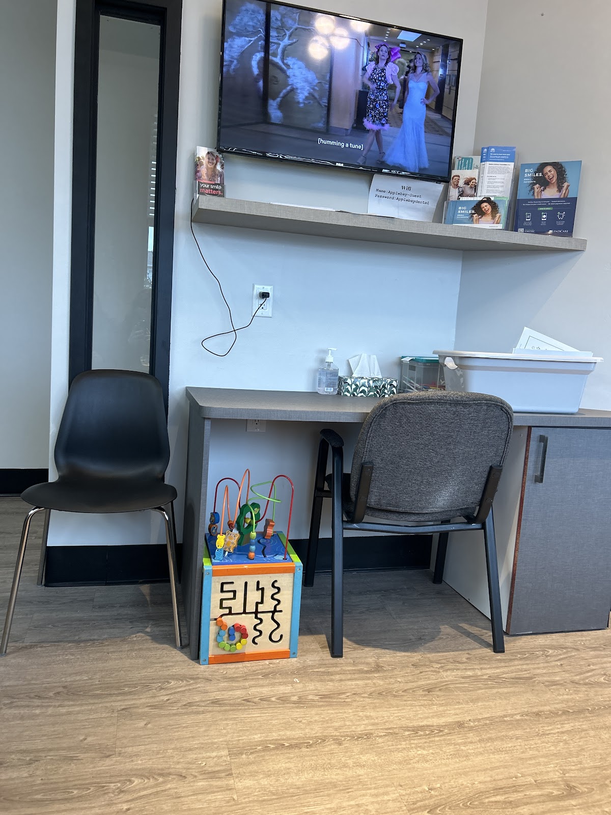Applebay Family Dental Clinic Niagara Falls dental clinic in Niagara Falls - Photo 5