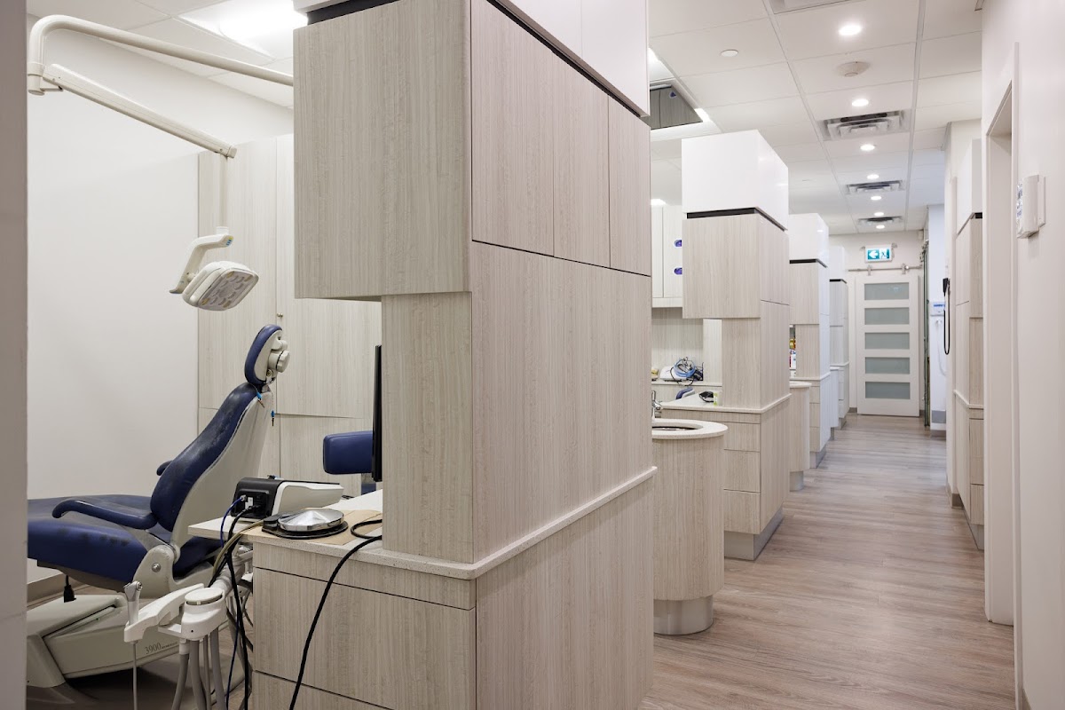 Lynn Valley Dental Centre dental clinic in North Vancouver - Photo 2