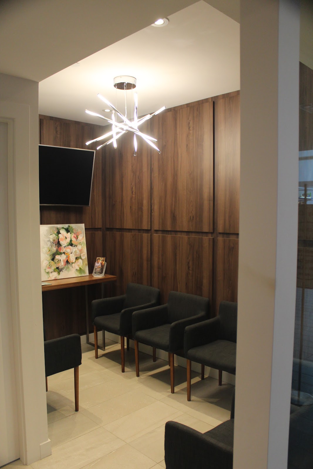 Lynn Valley Dental Centre dental clinic in North Vancouver - Photo 4