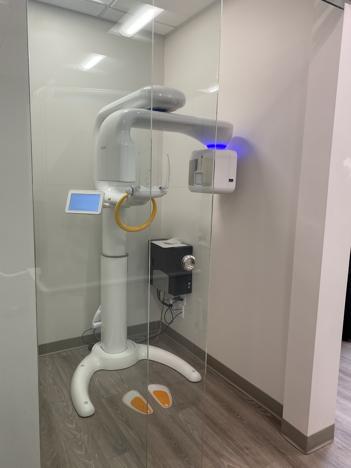 Lynn Valley Dental Centre dental clinic in North Vancouver - Photo 7