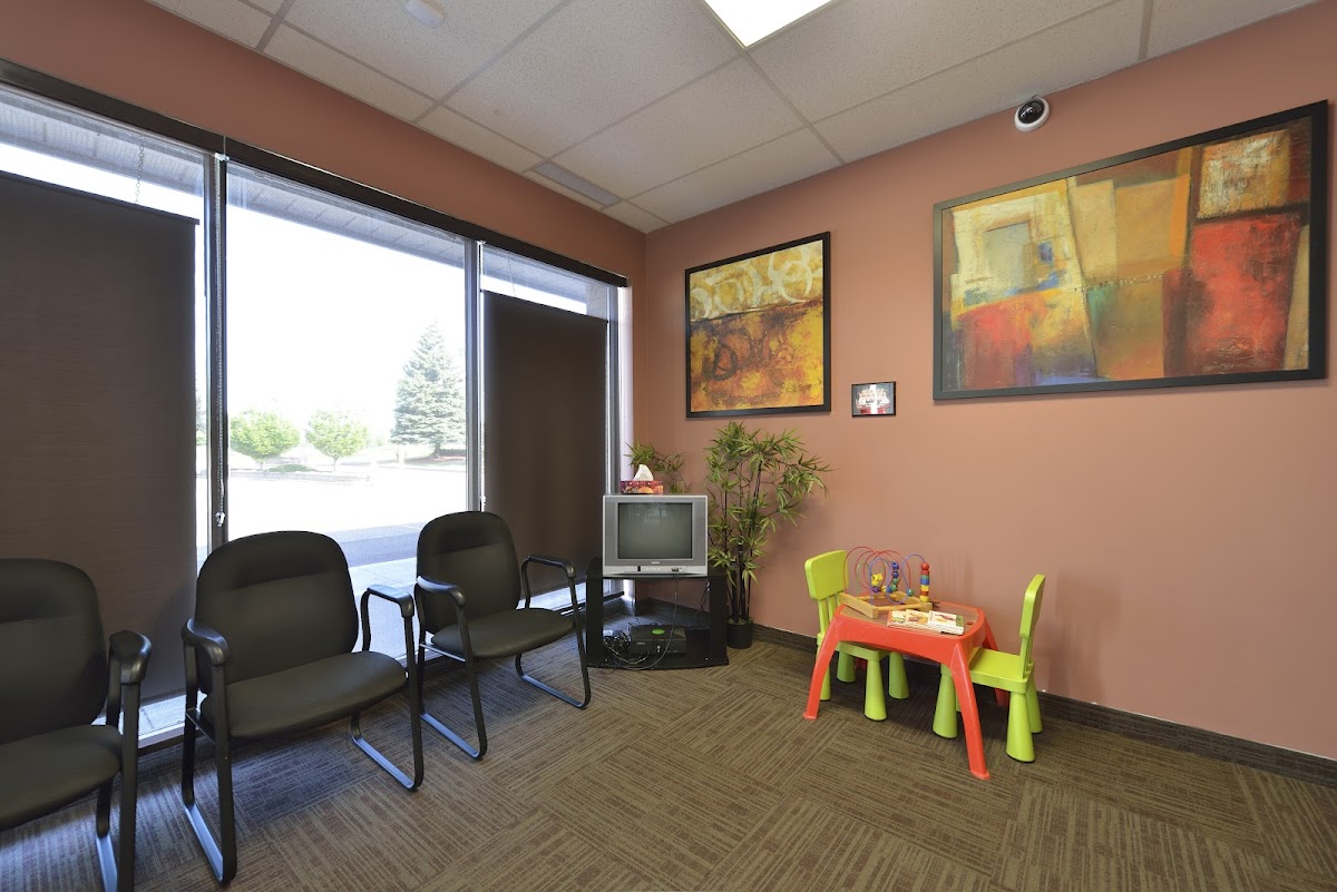 Paramount Dentistry- Paramount Dr. dental clinic in Hamilton - Photo 8