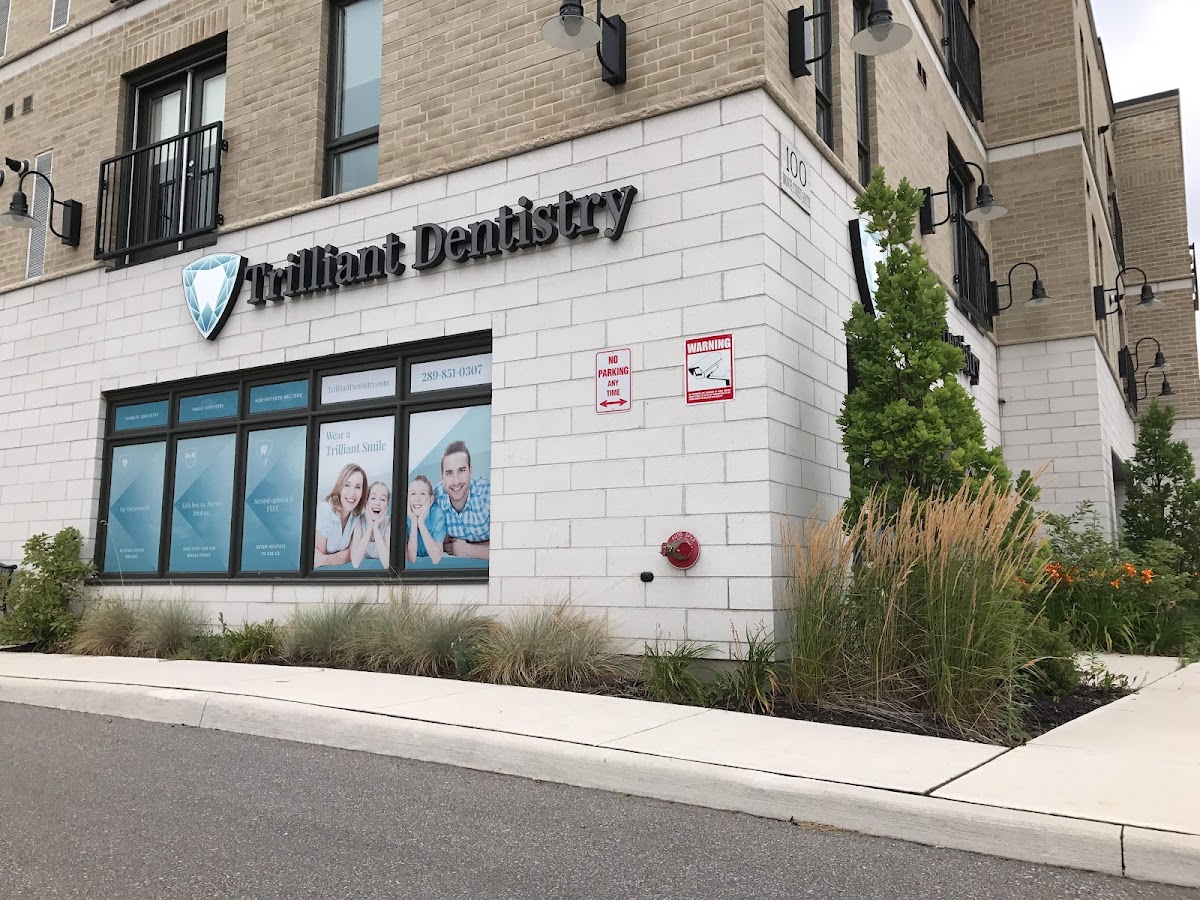Trilliant Dentistry dental clinic in Milton - Photo 2