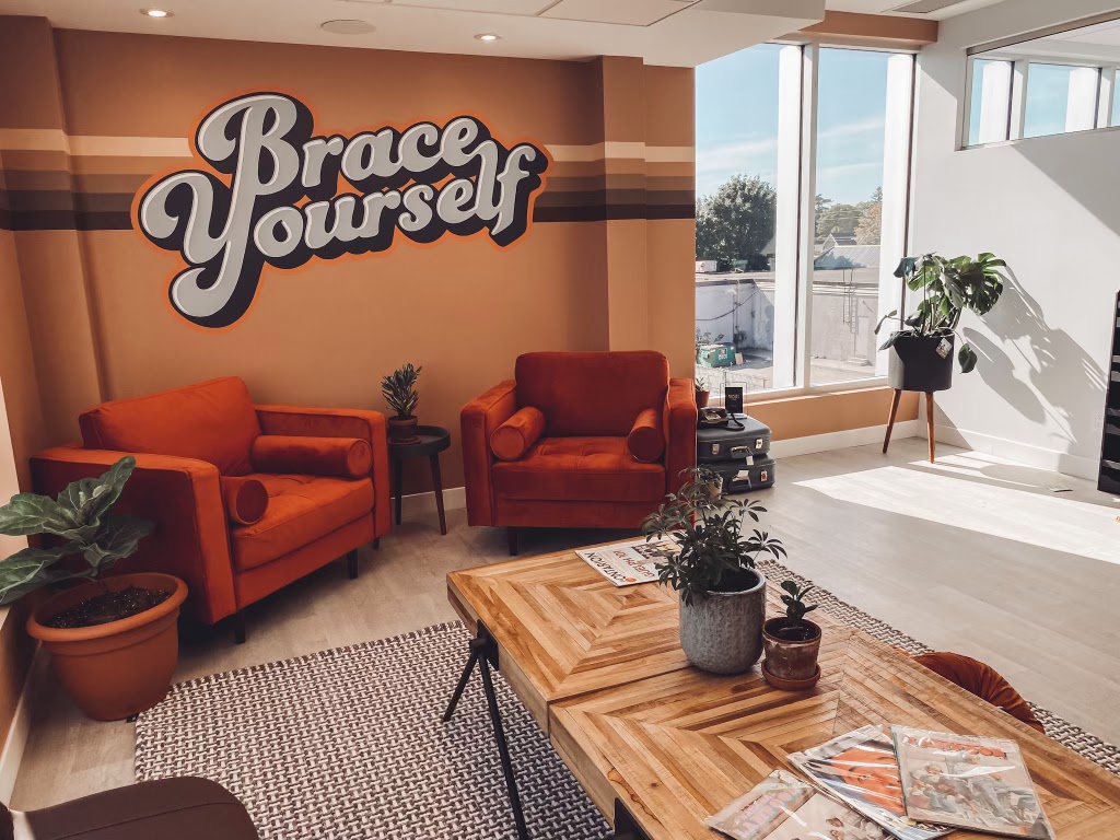 Woodlawn Orthodontics dental clinic in Guelph - Photo 8