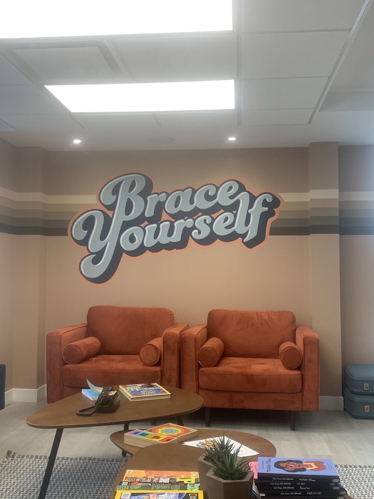 Woodlawn Orthodontics dental clinic in Guelph - Photo 9