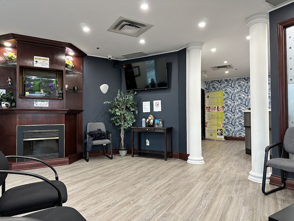 City Centre Orthodontics - Dr. Ziad Omar dental clinic in Mississauga - Photo 3