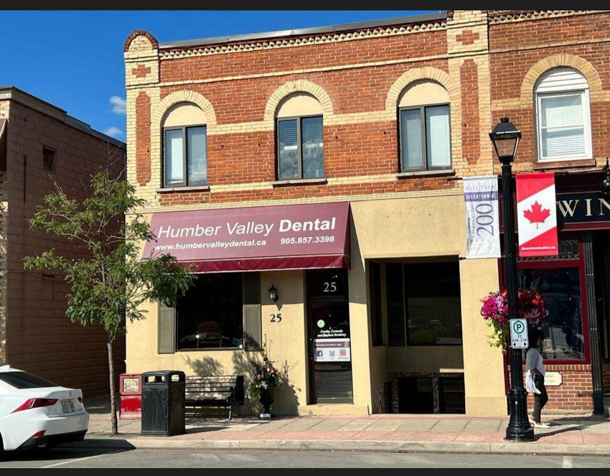 Humber Valley Dental dental clinic in Bolton - Photo 1