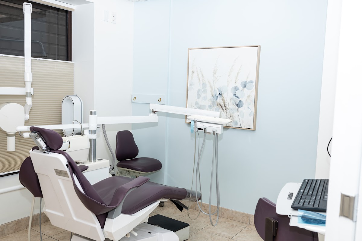 Humber Valley Dental dental clinic in Bolton - Photo 3